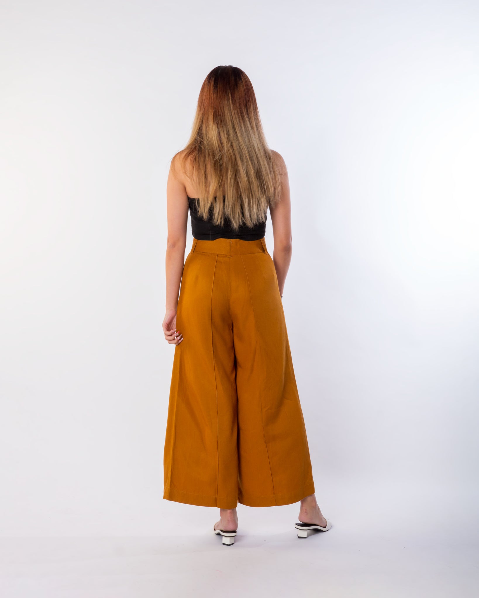 flared-pants-for-women